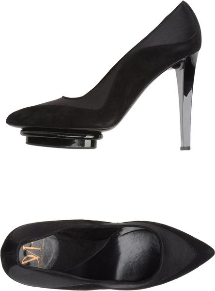 Diane Von Furstenberg Platform Pumps in Black - Lyst
