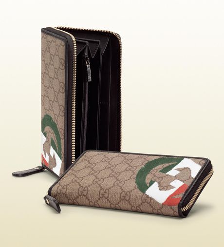 Gucci Italy Gg Flag Collection Zip Around Wallet in Beige - Lyst