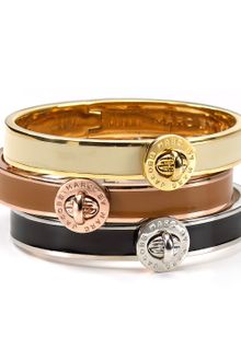 Marc By Marc Jacobs Turnlock Hinged Bangle - Lyst