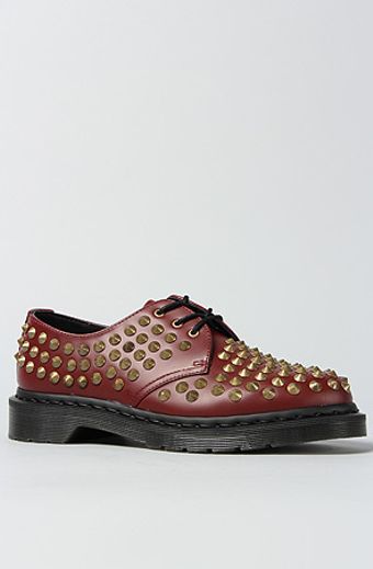 Dr. Martens The Harlen All Stud 3eye Shoe in Cherry Red - Lyst