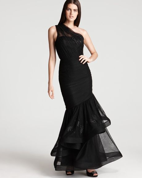 ml monique lhuillier one shoulder gown