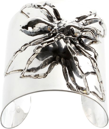 Tom Binns Spider Cuff in Silver Brass Metal with A Silver Brass Metal Spider in Silver - Lyst