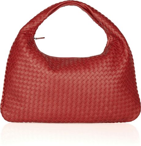 Bottega Veneta Large Veneta Intrecciato Leather Shoulder Bag in Red - Lyst