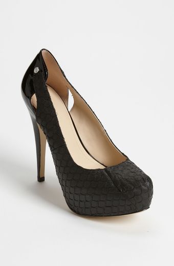 Calvin Klein Evonne Pump - Lyst