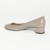 Gucci Betsy Pump in Gray (beige) - Lyst
