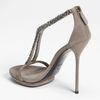 Gucci Naomi Sandal in Gray (beige) - Lyst