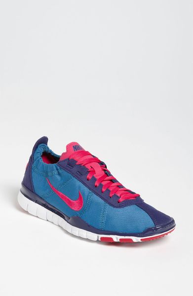lebron low pink