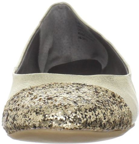 kenneth cole gold flats
