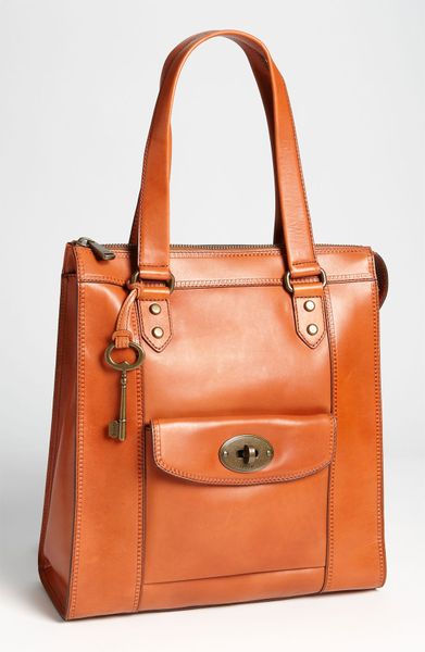 fossil medium tote