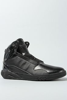 Adidas The Roundhouse Mid 20 Sneaker in Black - Lyst