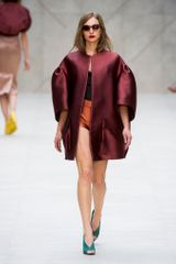Burberry Prorsum Spring 2013 Runway Look 17