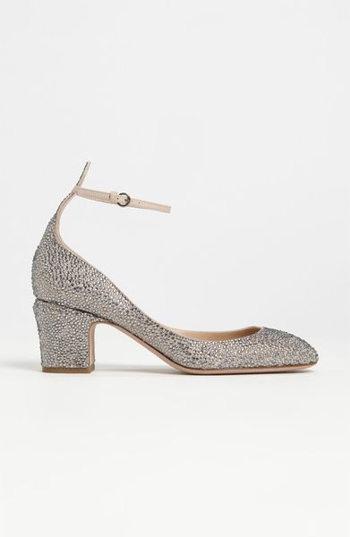 valentino tango sizing