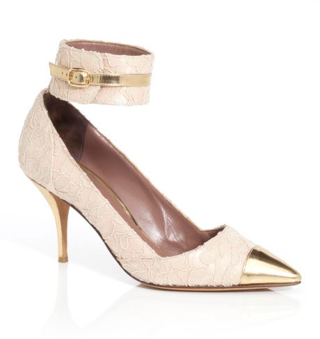 Tabitha Simmons Helen Pump in Gold (nude lace) - Lyst