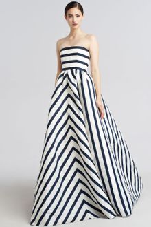 Oscar de la Renta Strapless Striped Gazar Gown - Lyst