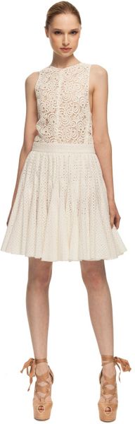 Vera Wang Ss Eyelet Parasol Skirt in Beige (white) - Lyst