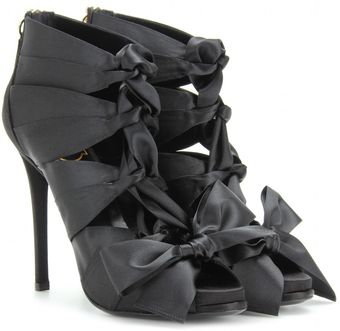 Roger Vivier Satin Laceup Bow Trimmed Sandals - Lyst
