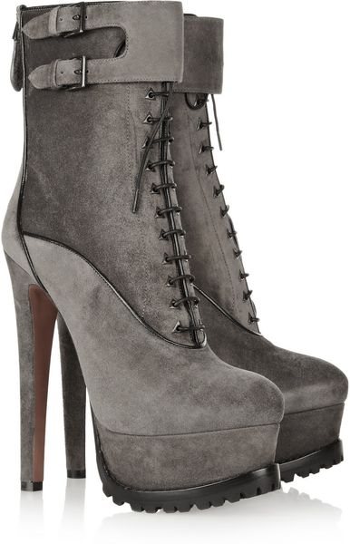 Alaïa Suede Platform Ankle Boots in Gray - Lyst