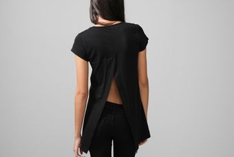 Oak Back Vent Tee Black - Lyst