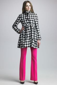 Alice + Olivia Stacey Flared Pants - Lyst