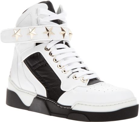Givenchy Studded Star Hitop Sneaker in White for Men - Lyst