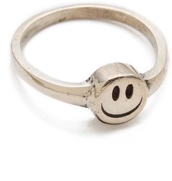 Cast Of Vices Happy Face Ring - Lyst