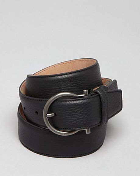 Ferragamo Gancini Buckle Pebbled Leather Belt in Black for Men | Lyst