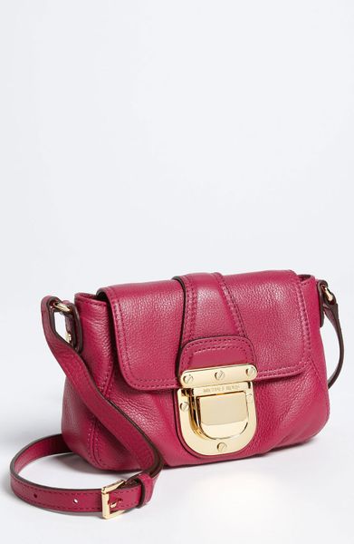 Michael Michael Kors Charlton Crossbody Bag in Red (peony)