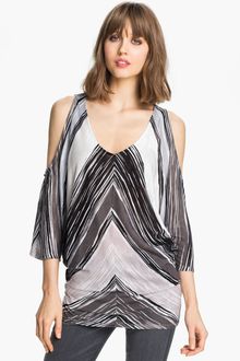 Ella Moss Stripe Cutout Shoulder Top - Lyst