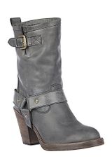Steve Madden Hocus