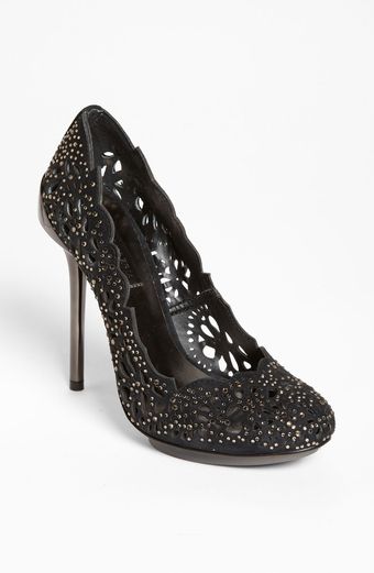 BCBGMAXAZRIA Peacock Pump - Lyst