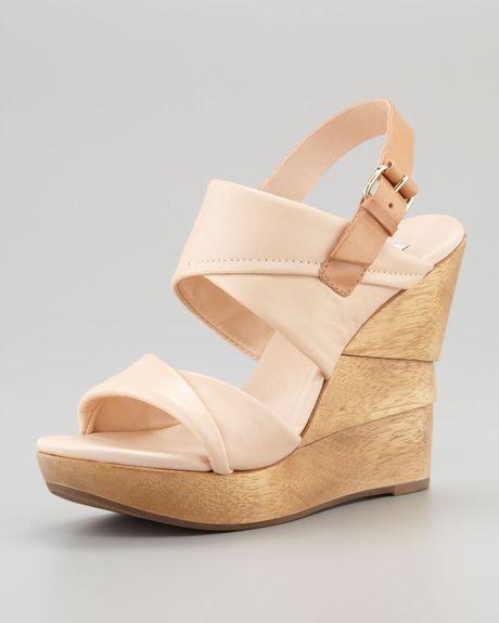 Diane Von Furstenberg Ophelia Leather Wedge Sandal in Beige (flesh ...