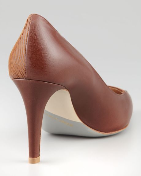 cognac pumps leather