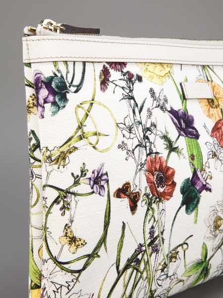 gucci flora clutch