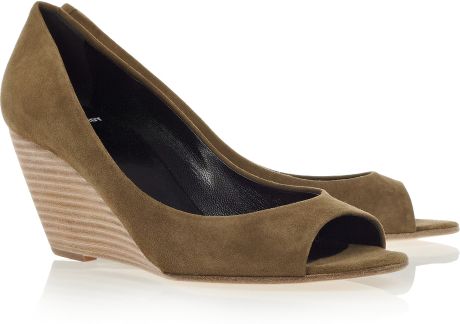 taupe wedge pump