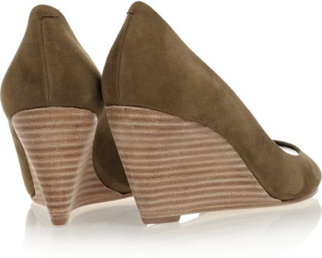 taupe wedge pump