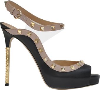 Valentino Rockstud Sandal in Leather and Pvc - Lyst