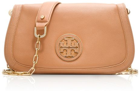 tory burch aged vachetta