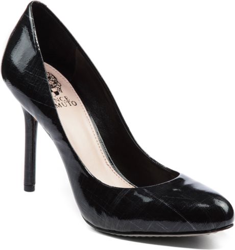 vince camuto black patent pumps