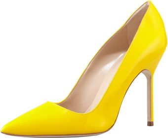 Manolo Blahnik Patent Pointedtoe Pump Yellow - Lyst