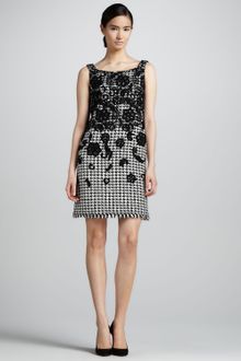 Oscar de la Renta Floral Embellished Houndstooth Dress - Lyst