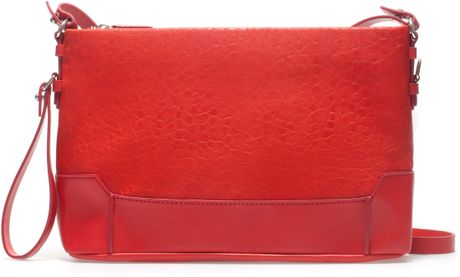 zara-red-messenger-bag-with-rigid-base-product-1-6332627-965706181_large_flex.jpeg