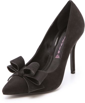 Steven Ravesh Bow Pump - Lyst