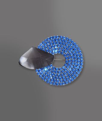Giorgio Armani Brooch - Lyst