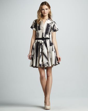 Halston Heritage Belted Printed D - Lyst