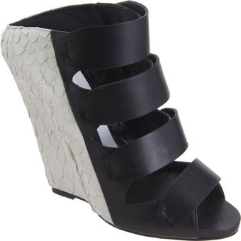 Narciso Rodriguez Bicolor Multistrap Wedge Slide - Lyst