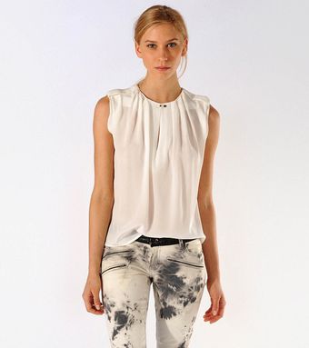 Maje Armenia Ecru Top - Lyst