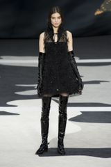 Chanel Fall 2013 Runway Look 72