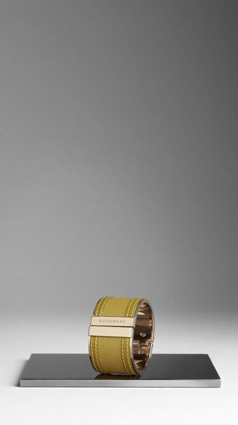 Burberry Grainy Leather Cuff - Lyst