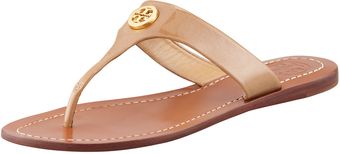 Tory Burch Cameron Patent Logo Thong Sandal Sand - Lyst