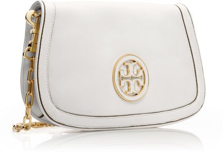 tory burch amanda logo clutch